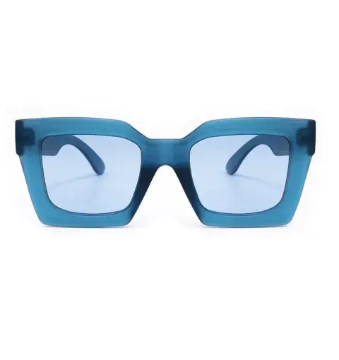 Anteojos de sol hechos a partir de plásticos reciclados.(Bonding Eyewear, $114.900)