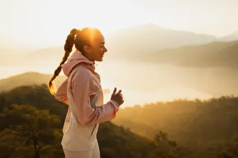 Japanese walking: el método de caminata por intervalos que volvió viral el ejercicio más simple Japanese walking: el método de caminata por intervalos que volvió viral el ejercicio más simple