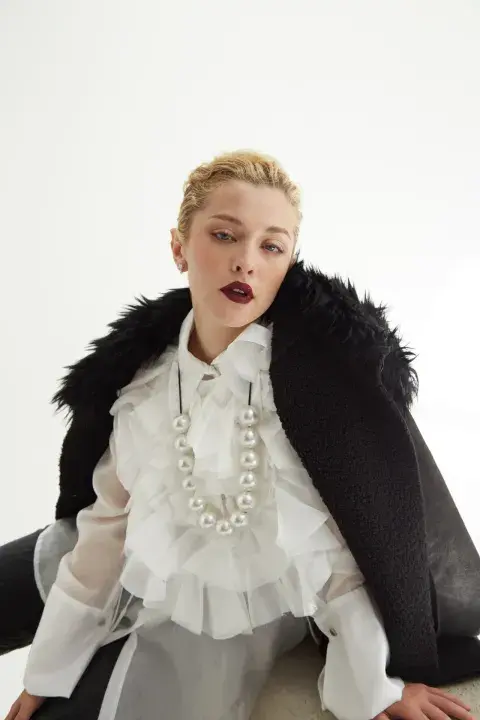 Abrigos de pelo: la prenda de moda que tenés que tener en tu armario Abrigos de pelo: la prenda de moda que tenés que tener en tu armario