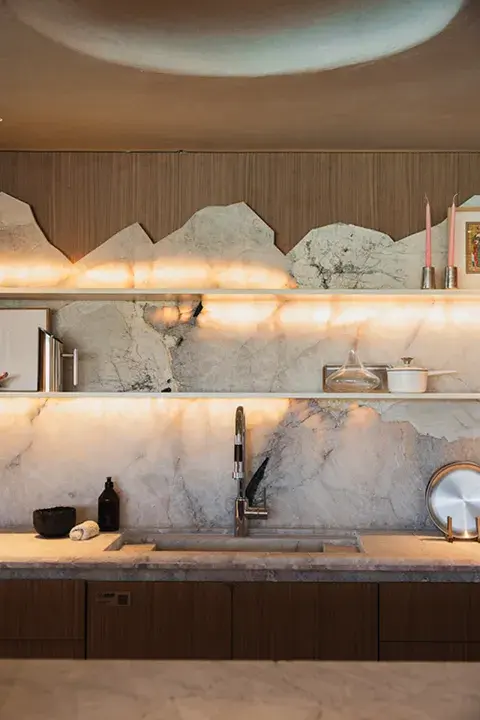 BUEN USO DE RECURSOS Y MATERIALES EN LA COCINA DEL INTERIORISTA ROB ORTIZ BUEN USO DE RECURSOS Y MATERIALES EN LA COCINA DEL INTERIORISTA ROB ORTIZ