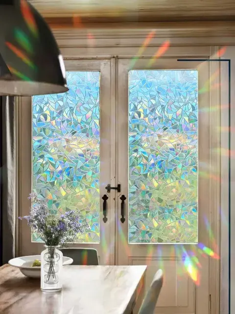 Adiós a las cortinas: 3 ideas originales para renovar tus ventanas con estilo