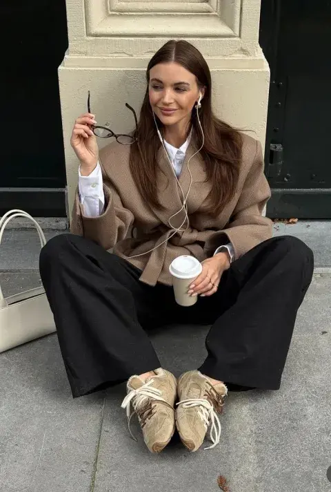 Cancheras, cómodas y muy versátiles: 3 zapatillas tendencia que dominan el invierno 2026 Cancheras, cómodas y muy versátiles: 3 zapatillas tendencia que dominan el invierno 2026