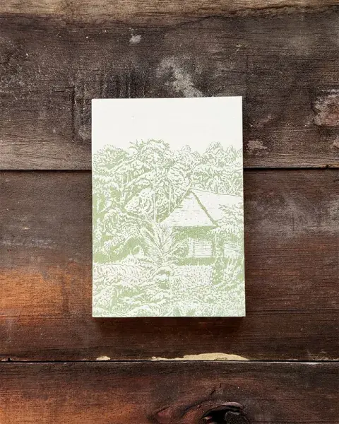 Una ilustración de una casa en la selva