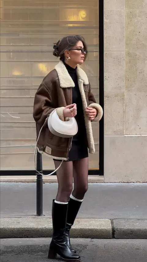 falda midi + botas altas + abrigo de corderito falda midi + botas altas + abrigo de corderito