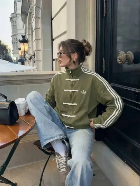 Chaqueta Tang