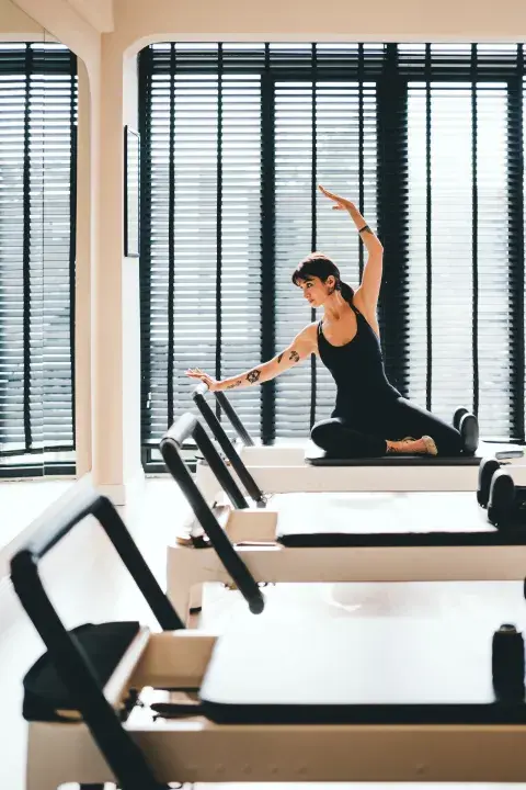 Pilates Reformer: de qué se trata la disciplina y cuáles son sus beneficios. Pilates Reformer: de qué se trata la disciplina y cuáles son sus beneficios.