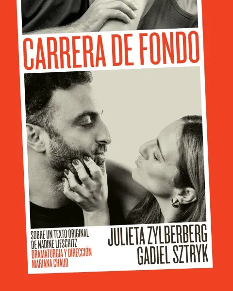 Afiche de obra de teatro, con una pareja mirándose Afiche de obra de teatro, con una pareja mirándose