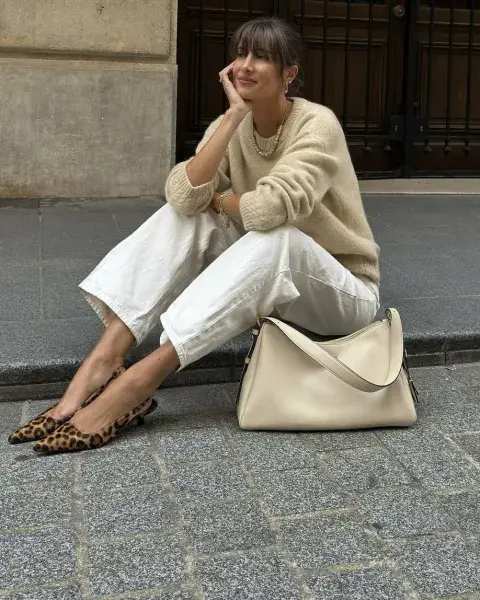 Semana polar en Buenos Aires: 5 looks office core con prendas ideales para ir a la oficina