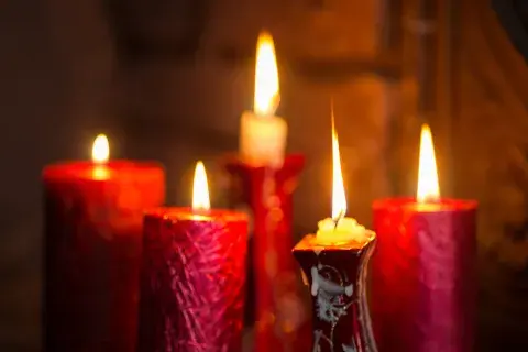 rituales-con-velas-rojas-en-invierno.jpg rituales-con-velas-rojas-en-invierno.jpg