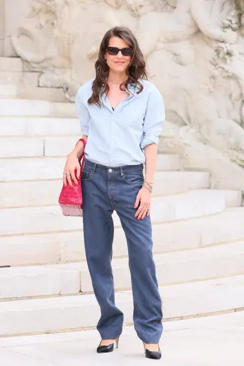 Charlotte Casiraghi en el desfile de Chanel en París. Charlotte Casiraghi en el desfile de Chanel en París.