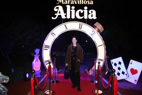 Maravillosa alicia Maravillosa alicia