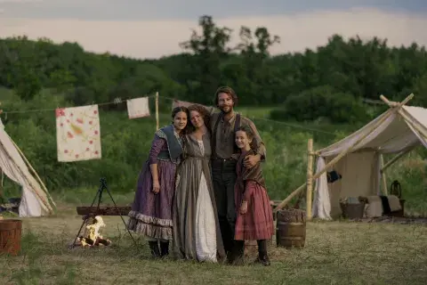 Vimos la nueva serie de La familia Ingalls: cuánto cambió La casa de la pradera de Netflix respecto del clásico Vimos la nueva serie de La familia Ingalls: cuánto cambió La casa de la pradera de Netflix respecto del clásico