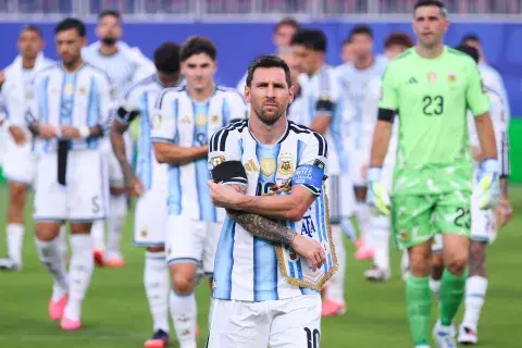 Lionel Messi, Capitán de la Selección Argentina Lionel Messi, Capitán de la Selección Argentina