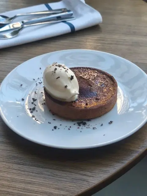 Postre con membrillo