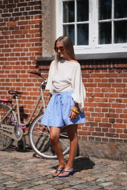 Look con colores azules Look con colores azules