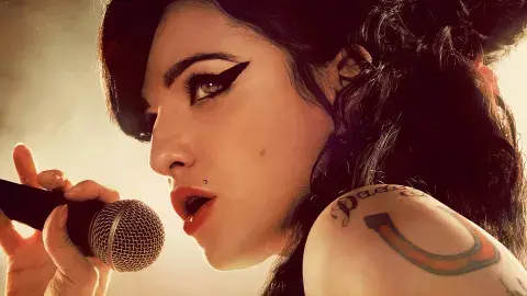 Foto de Back to Black. Foto de Back to Black.