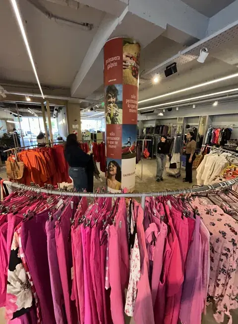 Galón de ropa Galón de ropa