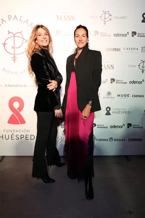 Andrea "Tucu" Martínez y Dolores Trull en la cena anual. 