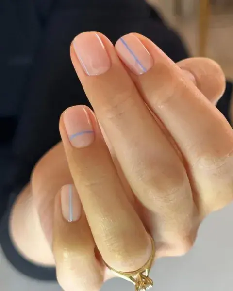 Uñas clásicas reversionadas