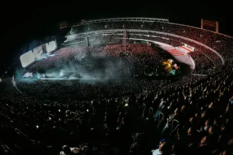 Vista aérea del Estadio Monumental agotado para atender al demonio. Vista aérea del Estadio Monumental agotado para atender al demonio.