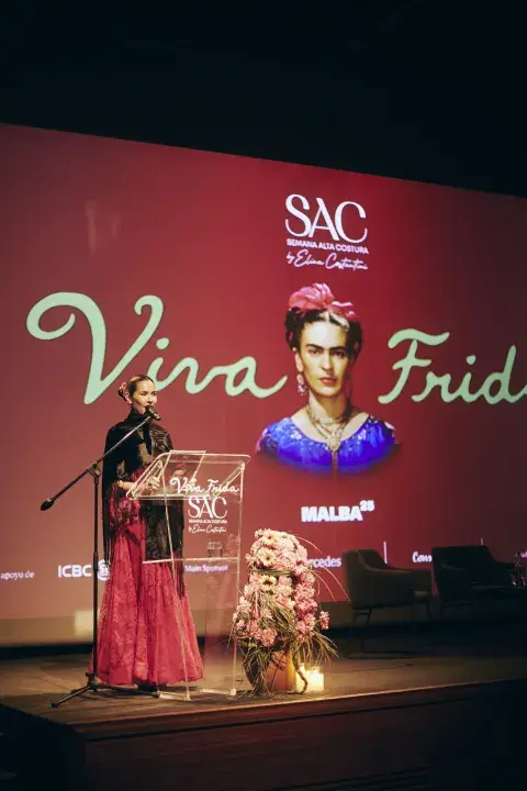Elina Constantini- Viva Frida Elina Constantini- Viva Frida
