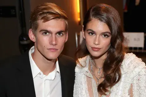 Kaia y su hermano Gerber
