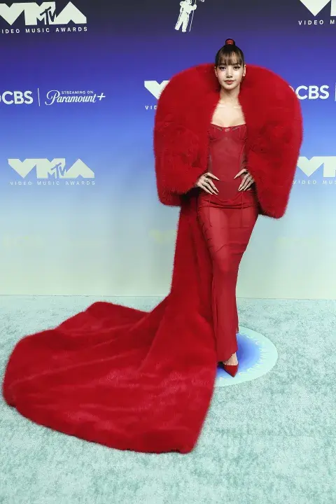 LISA LISA