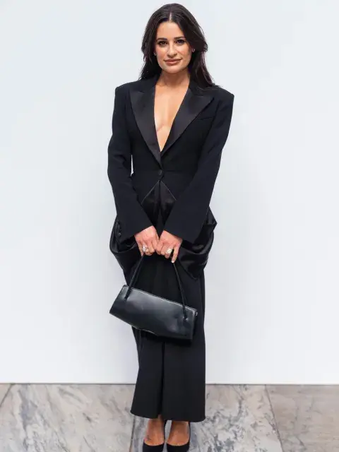 Lea Michele en el desfile de Michael Kors Lea Michele en el desfile de Michael Kors