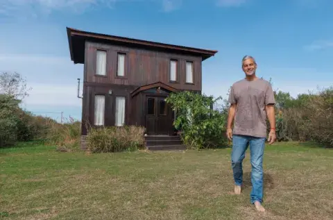 La fachada de la casa de Matías Camisani La fachada de la casa de Matías Camisani