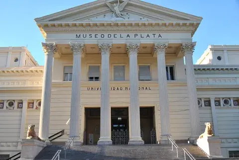 Atractivos de La Plata Atractivos de La Plata