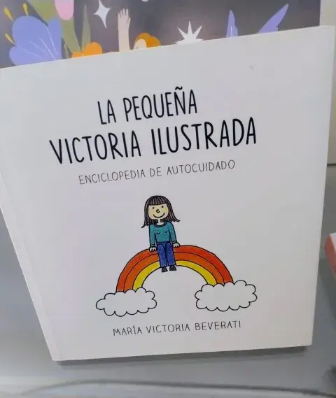 Libro La pequeña victoria ilustrada Libro La pequeña victoria ilustrada