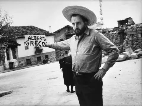 Alberto Greco. Alberto Greco.