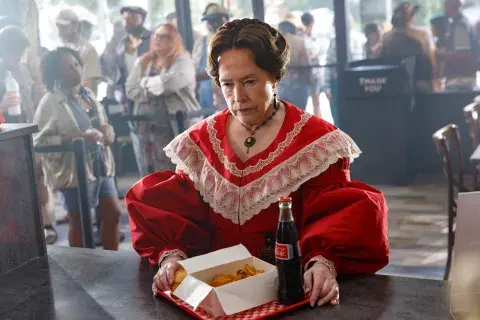 Kathy Bates en AHS13 Kathy Bates en AHS13