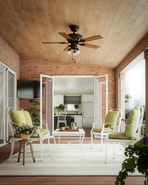 Ventilador de techo en ambiente grande y espacioso