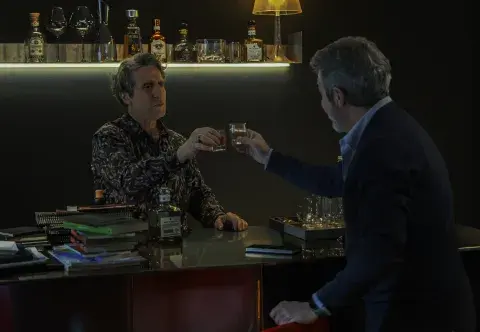 Diego Peretti y Ricardo Darín en Lo dejamos acá. Diego Peretti y Ricardo Darín en Lo dejamos acá.