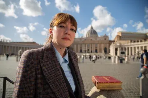 La Tierra según Philomena Cunk. La Tierra según Philomena Cunk.