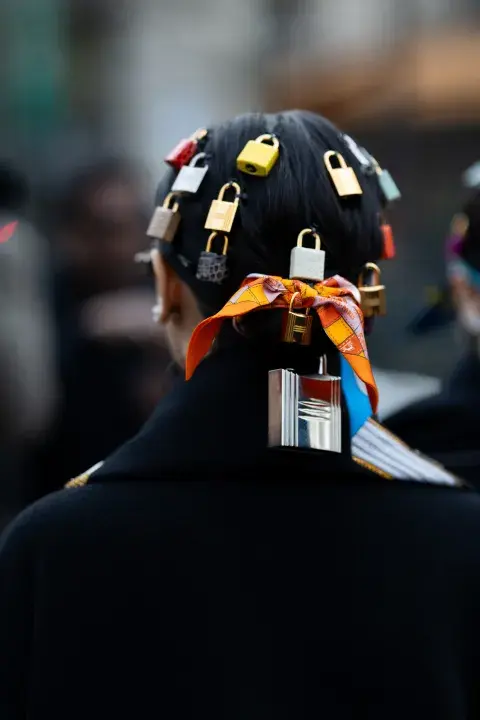 Accesorios en el pelo: las tendencias de parís fashion week