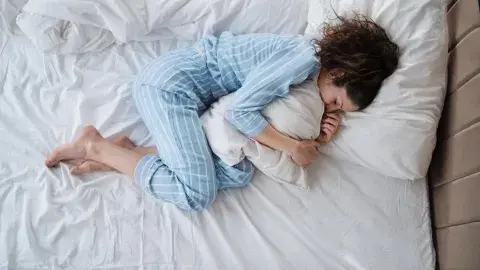 una chica duerme una chica duerme