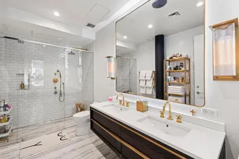 baño con ducha baño con ducha