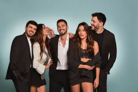 La serie de Nadie dice nada. La serie de Nadie dice nada.