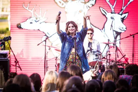 La actriz y cantante Natalie Pérez cerró el festival con un recital n el que presentó su nuevo disco. La actriz y cantante Natalie Pérez cerró el festival con un recital n el que presentó su nuevo disco.