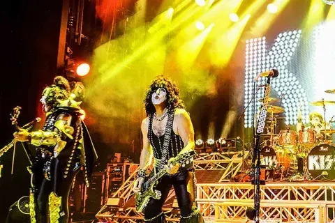 ¿Algún fanático de Kiss a la vista? ¿Algún fanático de Kiss a la vista?