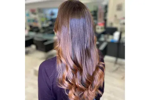 Caramelo quemado. Instagram: @lepetitsalonbcn Caramelo quemado. Instagram: @lepetitsalonbcn