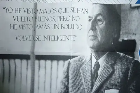El voto vintage con una foto de Perón
