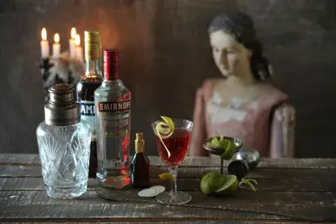 Sí, un altar para el San Jenaro, un trago celestial Sí, un altar para el San Jenaro, un trago celestial