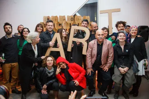 Organizadores y artistas de Drap Art. Organizadores y artistas de Drap Art.