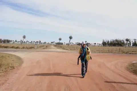 Hacer dedo en la costa uruguaya es muy seguro y hasta inspirador por la amabilidad de la gente en la ruta. Hacer dedo en la costa uruguaya es muy seguro y hasta inspirador por la amabilidad de la gente en la ruta.