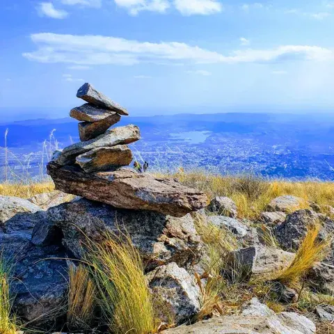Si visitás Capilla del Monte una de las actividades es escalar el Cerro Uritorco Si visitás Capilla del Monte una de las actividades es escalar el Cerro Uritorco