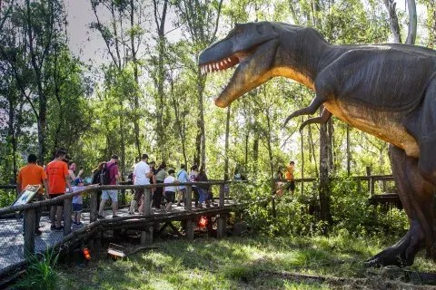 Tecnópolis. Tierra de Dinos. Tecnópolis. Tierra de Dinos.