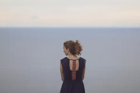 El amor tiene la certeza del presente. El amor tiene la certeza del presente.